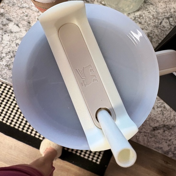 Stanley Rose Quartz Glow 64 oz Mug - Picture 3 of 3